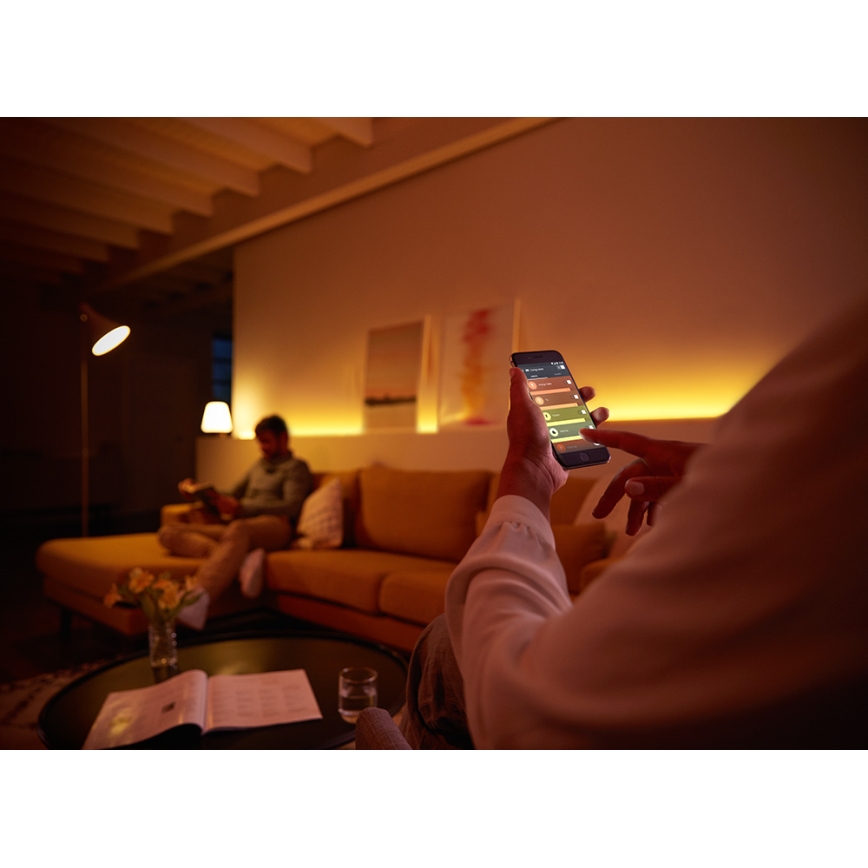 LED Stmievateľná žiarovka Philips HUE WHITE E14/5,5W/230V