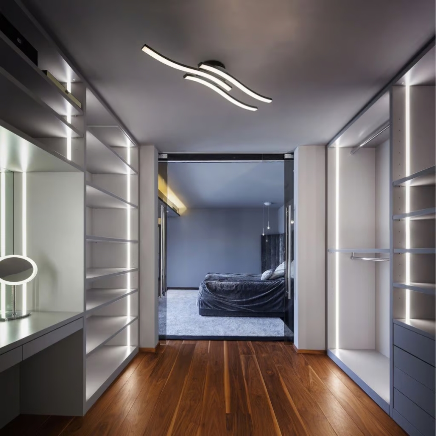 LED stropné svietidlo 3xLED/6W/230V 2700K čierne