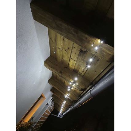 LED  vonkajšia reťaz 40xLED/9m IP44 studená biela