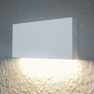 LED Vonkajšie nástenné svietidlo CHICAGO LED/5,5W/230V IP44 biela