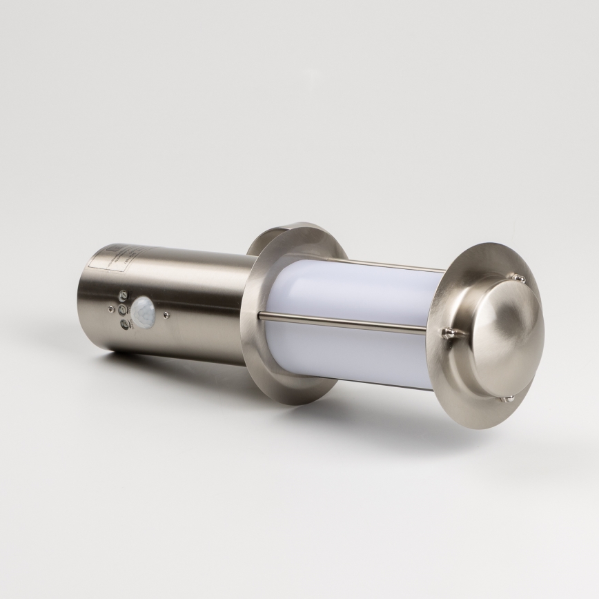 LED vonkajšie nástenné svietidlo s pohybovým senzorom 1xE27/4,9W/230V IP44 matný chróm