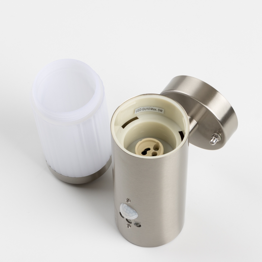 LED vonkajšie nástenné svietidlo s pohybovým snímačom 1xGU10/5W/230V IP44 matný chróm