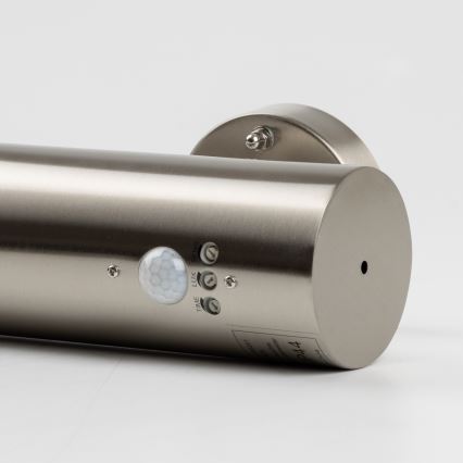 LED vonkajšie nástenné svietidlo s pohybovým snímačom 1xGU10/5W/230V IP44 matný chróm