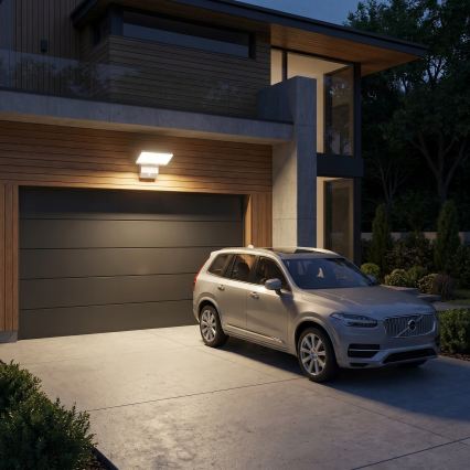 LED vonkajšie nástenné svietidlo s pohybovým senzorom LED/18W/230V IP44 biela