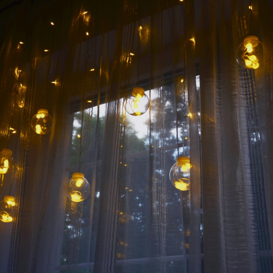 LED  záves WISH BALLS 108xLED/8 funkcií 4,5 m teplá biela