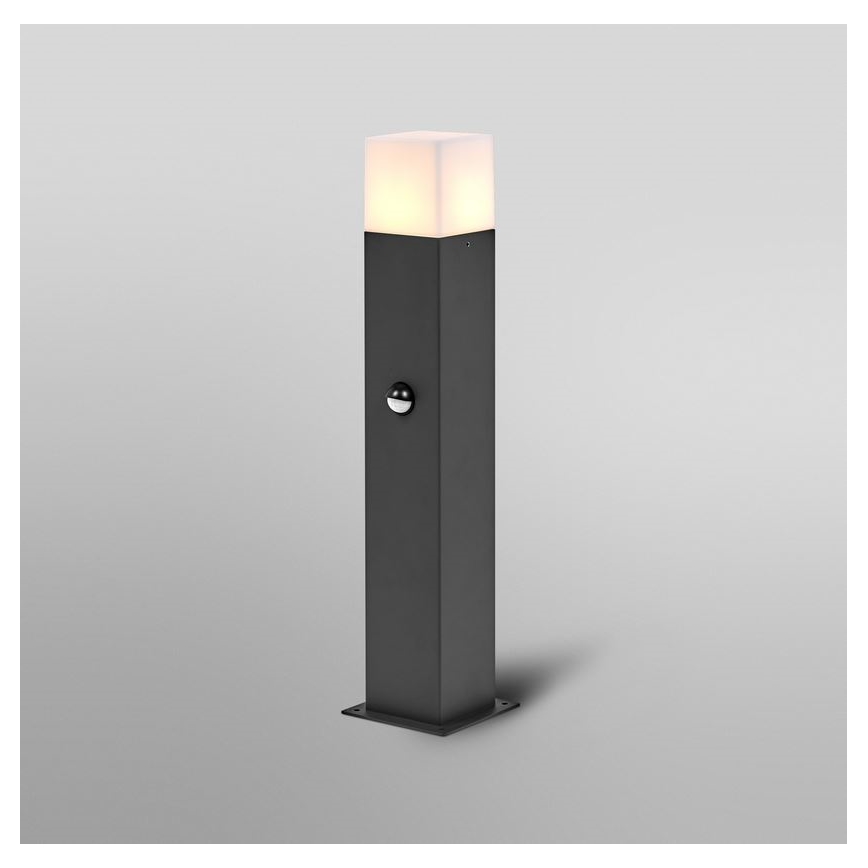Ledvance - Vonkajšia lampa so senzorom FIGO SQUARE 1xE27/20W/230V IP44