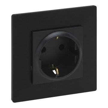 Legrand - Domáca zásuvka SCHUKO s rámčekom NILOE STEP 250 V čierna