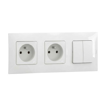 Legrand - Dvojitá domová zásuvka a dvojitý sériový vypínač č. 5 s rámčekom NILOE 250V biela