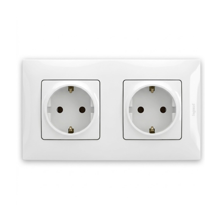 Legrand - Dvojitá domová zásuvka SCHUKO s rámčekom NILOE 250V biela