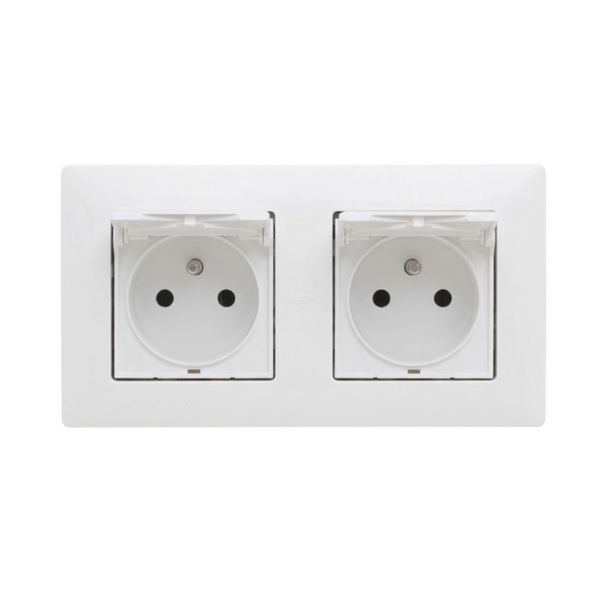 Legrand - Dvojitá vonkajšia domová zásuvka s rámikom NILOE STEP 250V IP44 biela
