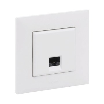 Legrand - Ethernetová zásuvka RJ45 s rámikom NILOE STEP biela