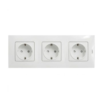Legrand - Trojitá domová zásuvka SCHUKO s rámikom NILOE 250V biela
