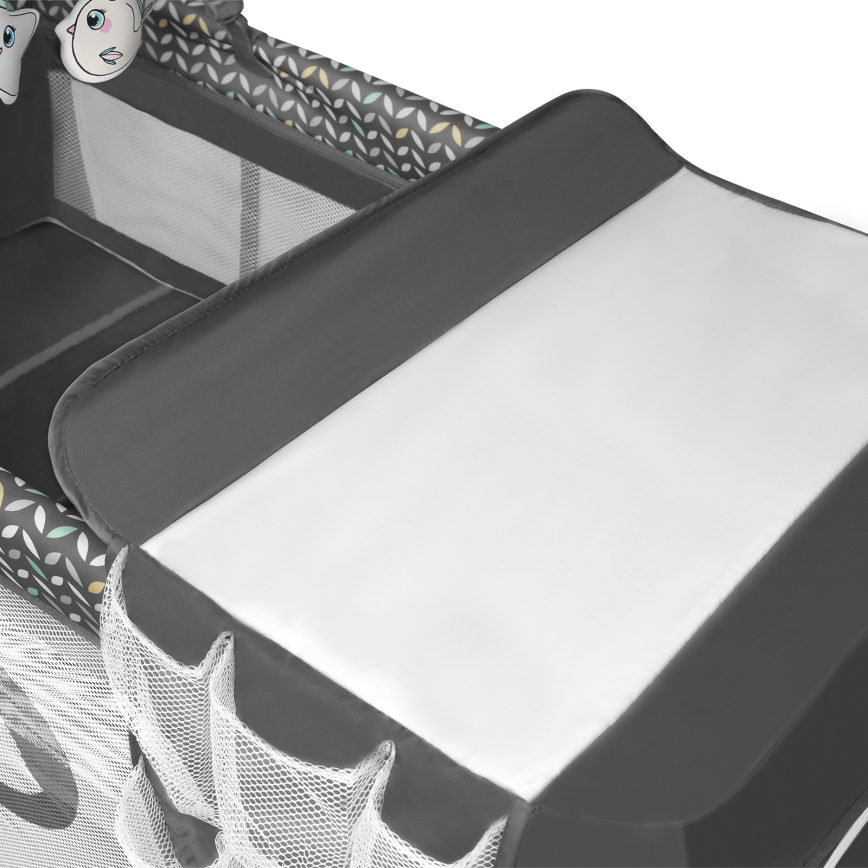 Lionelo - Cestovná postieľka FLOWER Šedá Scandi