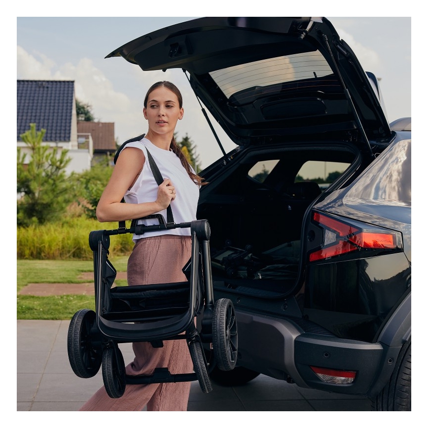 Lionelo - Športový kočík MIKA PLUS pieskový