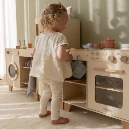 Little Dutch - Drevená kuchynka s príslušenstvom