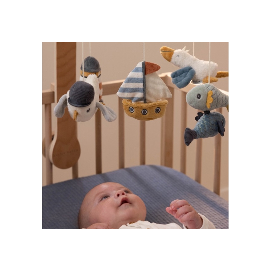 Little Dutch - Hudobný kolotoč nad postieľku námornícky záliv