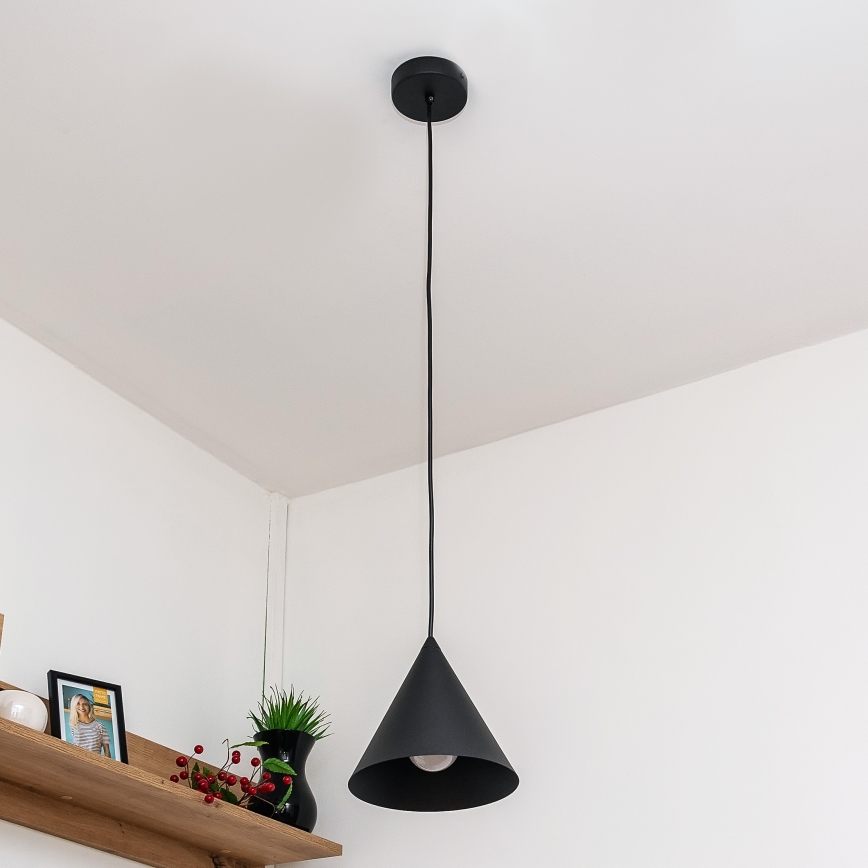 Luster na lanku ETNA II 1xE27/15W/230V, priemer 18,5 cm, čierny