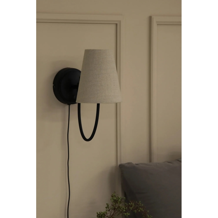 Markslöjd 108907 - Nástenné svietidlo AMAR 1xE14/40W/230V ľan/čierna