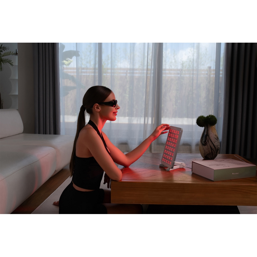 Nanoleaf - LED červený a infračervený panel 19W/230V