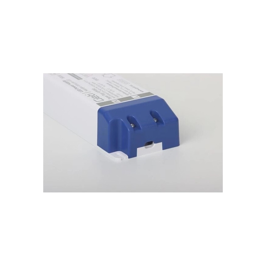 Napájací zdroj spínaný pre LED pásiky 30W/12V IP20