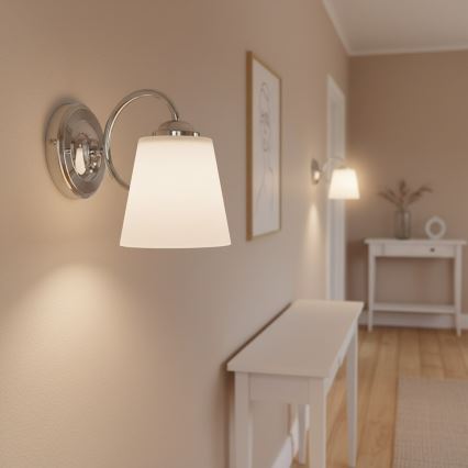 Nástenná lampa PAFOS 1xE27/15W/230V lesklý chróm