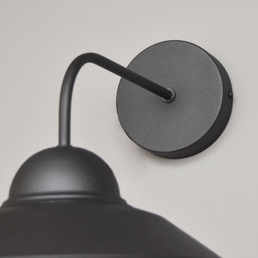 Nástenná lampa SORAPIS 1xE27/15W/230V čierna