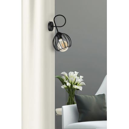 Nástenné svietidlo OXFORD 1xE27/15W/230V čierna