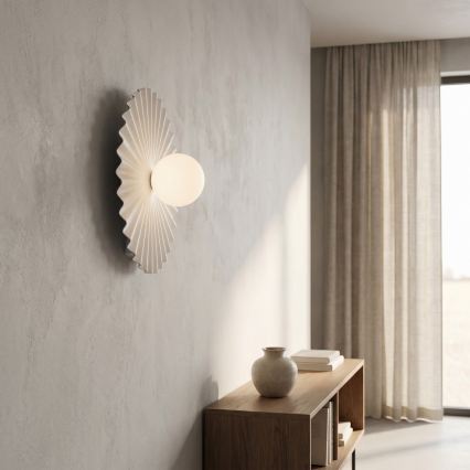 Nástenné svietidlo UMBRA 1xG9/8W/230V biela