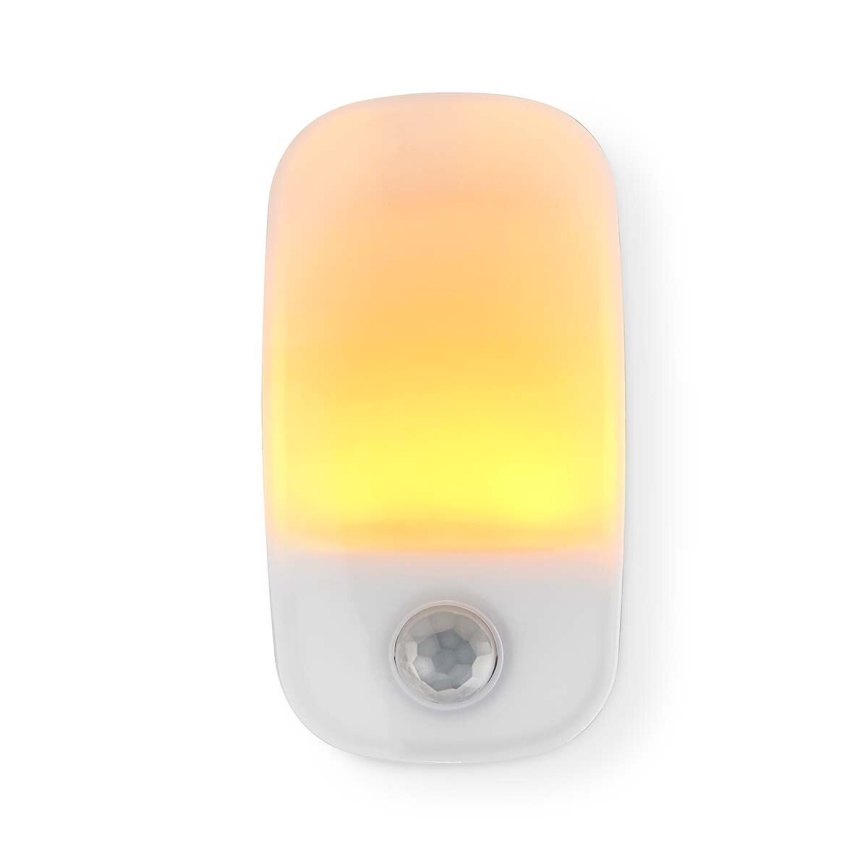 LED Orientačné svietidlo so senzorom pohybu a súmraku do zásuvky LED/0,55W/230V biela