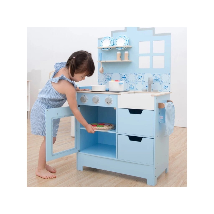 New Classic Toys - Drevená kuchynka s príslušenstvom modrá