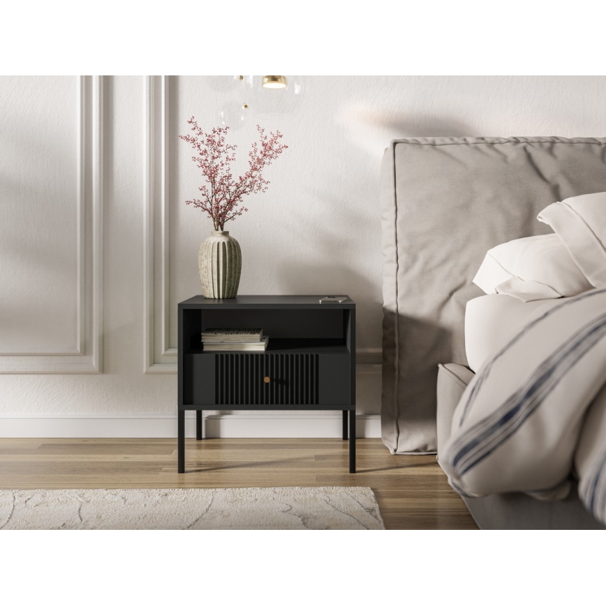 Nočný stolík LUE čierny