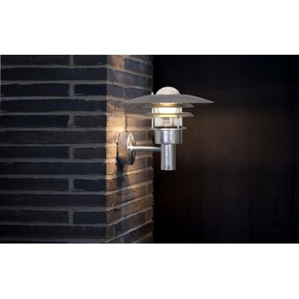 Nordlux - Vonkajšie nástenné svietidlo LONSTRUP 1xE27/60W/230V IP44 strieborná