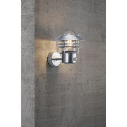 Nordlux - Vonkajšie nástenné svietidlo so senzorom BLOKHUS 1xE27/60W/230V IP54