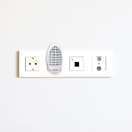 Odpudzovač hmyzu a komárov 1,5W/230V