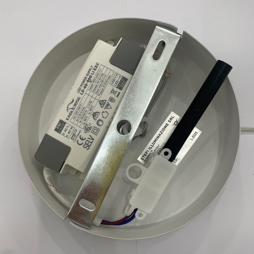 ONLI - LED Luster na lanku LOOP LED/40W/230V 4000K lesklý chróm