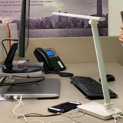 ONLI - LED Stmievateľná dotyková stolná lampa s USB portem DESKI LED/7W/230V 4000K biela