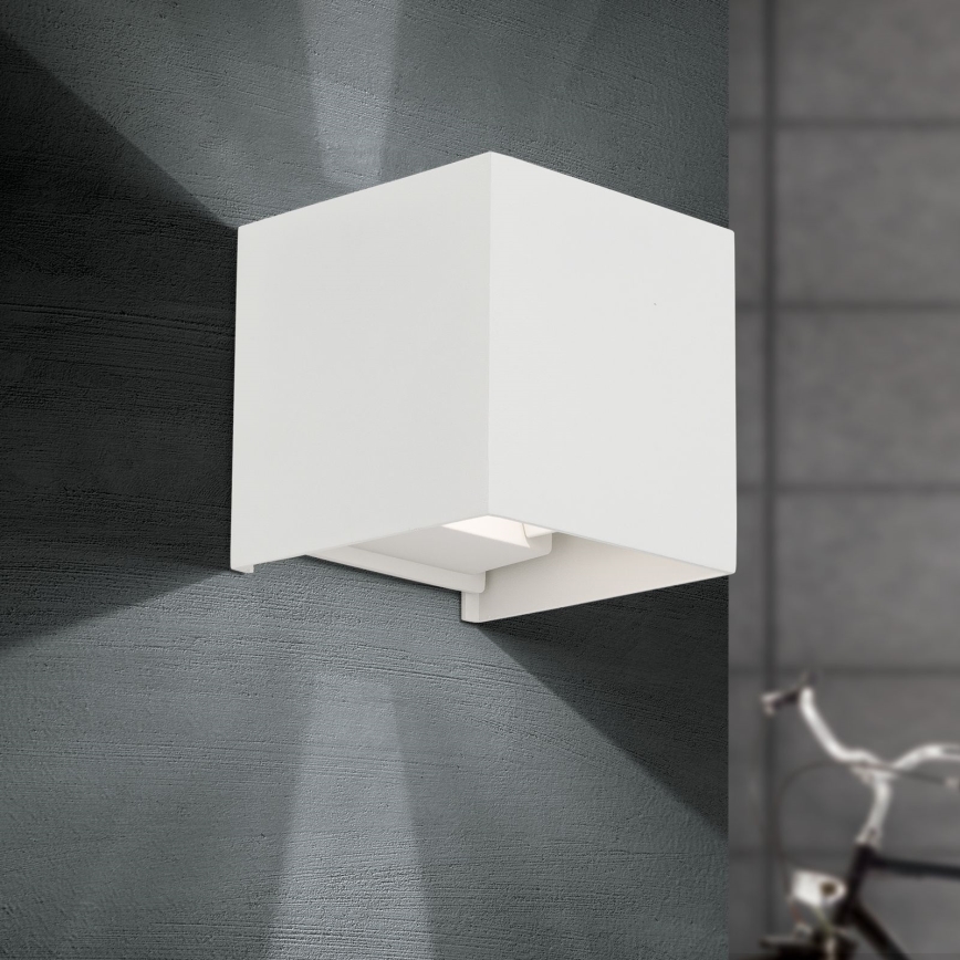 LED Vonkajšie nástenné svietidlo CUBE 2xLED/3W/230V IP54 biela
