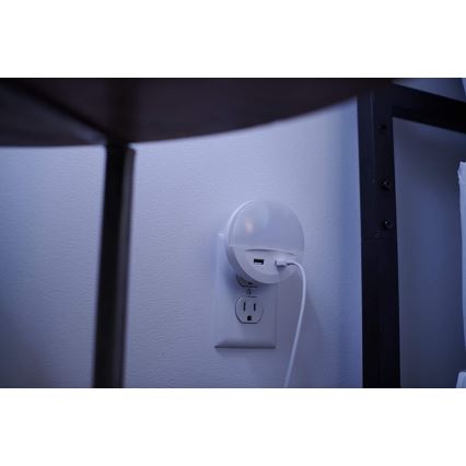 Osram - LED Nočné svietidlo do zásuvky so senzorom LUNETTA 2xUSB LED/13W/230V
