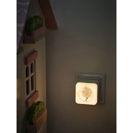 Osram - LED stmievateľná zásuvka s osvetlením SCHUKO SMART+ NIGHTLIGHT 3680W/230V Wi-Fi