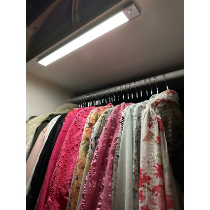 Osram - LED svietidlo pod kuchynskú linku s pohybovým a súmrakovým senzorom LINEAR LED/3,2W/3,7V 500 mAh 3000/4000/6500K 40 cm sivé