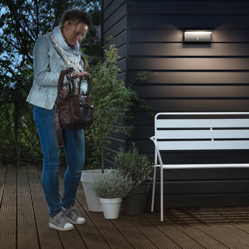 Philips 16484/93/P0 - LED vonkajšie nástenné svietidlo senzor BUSTAN 2xLED/4,5W