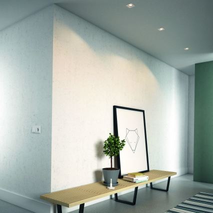 Philips - SADA 3x LED RGBW Stmievateľné zapustené svietidlo 1xGU10/4,8W/230V biela + diaľkové ovládanie