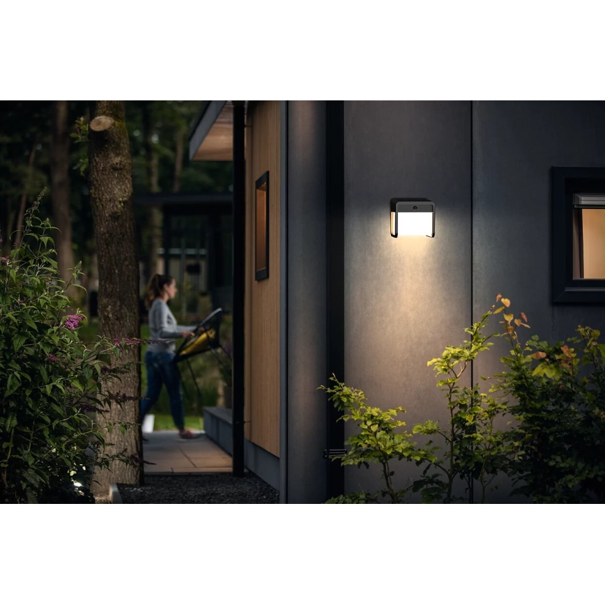 Philips - LED Solárne nástenné svietidlo so senzorom EZRA LED/1,8W/3,7V 3000K IP44