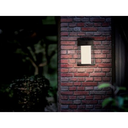 Philips - LED Solárne nástenné svietidlo so senzorom pohybu a súmraku JUDA LED/3,2W/3,7V 2600 mAh 4000K IP44