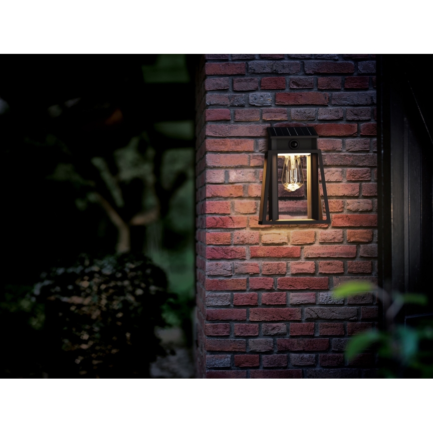 Philips - LED Solárne nástenné svietidlo so senzorom pohybu a súmraku LYSIN LED/3,2W/3,7V 2600 mAh 2700K IP44