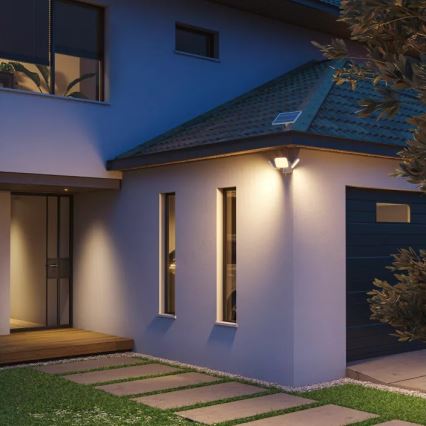 Philips - LED solárne nástenné svietidlo so senzorom ZYREN LED/24,5W/3,7V 2600 mAh 3000K IP65 biela