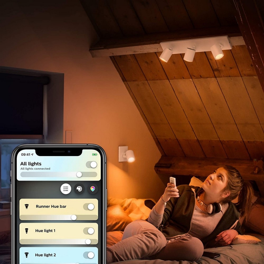 Philips - LED Stmievateľné bodové svietidlo Hue RUNNER 3xGU10/4,2W/230V 2200-6500K + diaľkové ovládanie biela