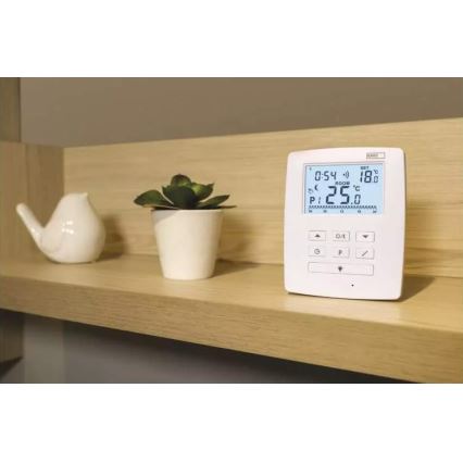 Programovateľný termostat 230V+2xAA