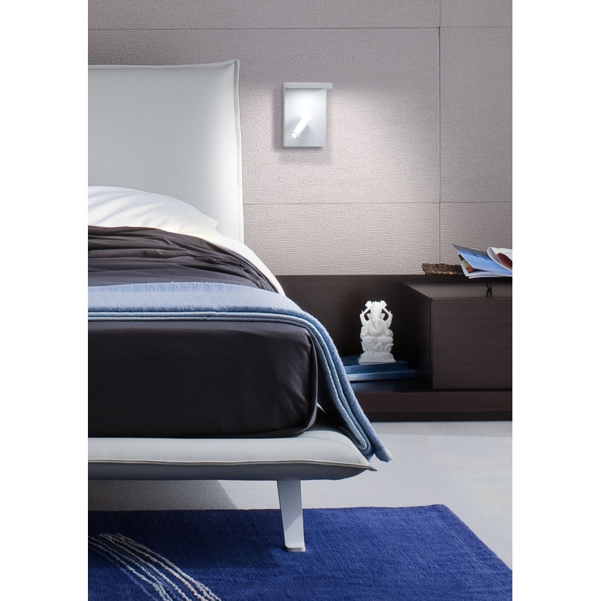 Redo 01-1499 - LED Nástenné bodové svietidlo AGOS LED/6W/230V + LED/3,2W USB biela