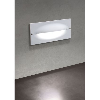 Redo 90009 - LED Vonkajšie orientačné svietidlo TAMPA LED/11W/230V IP54 biele